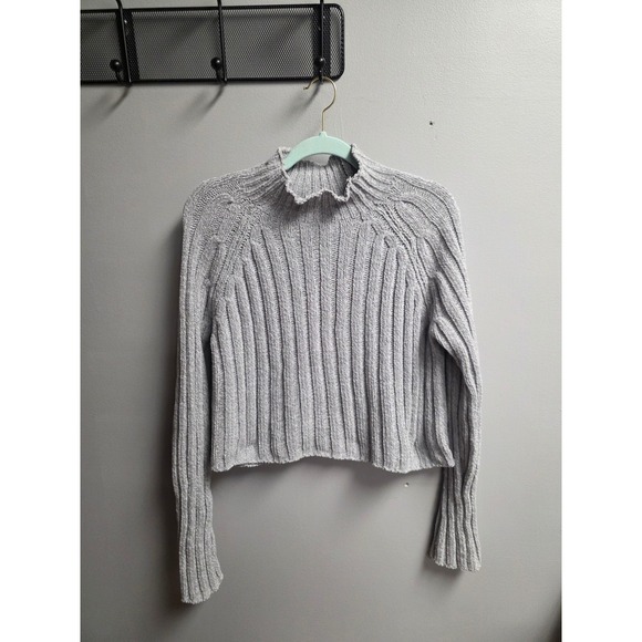 American Eagle Outfitters Sweaters - American Eagle Gray Chenille Mock Neck Ribbed Cropped Sweater Women's Medium